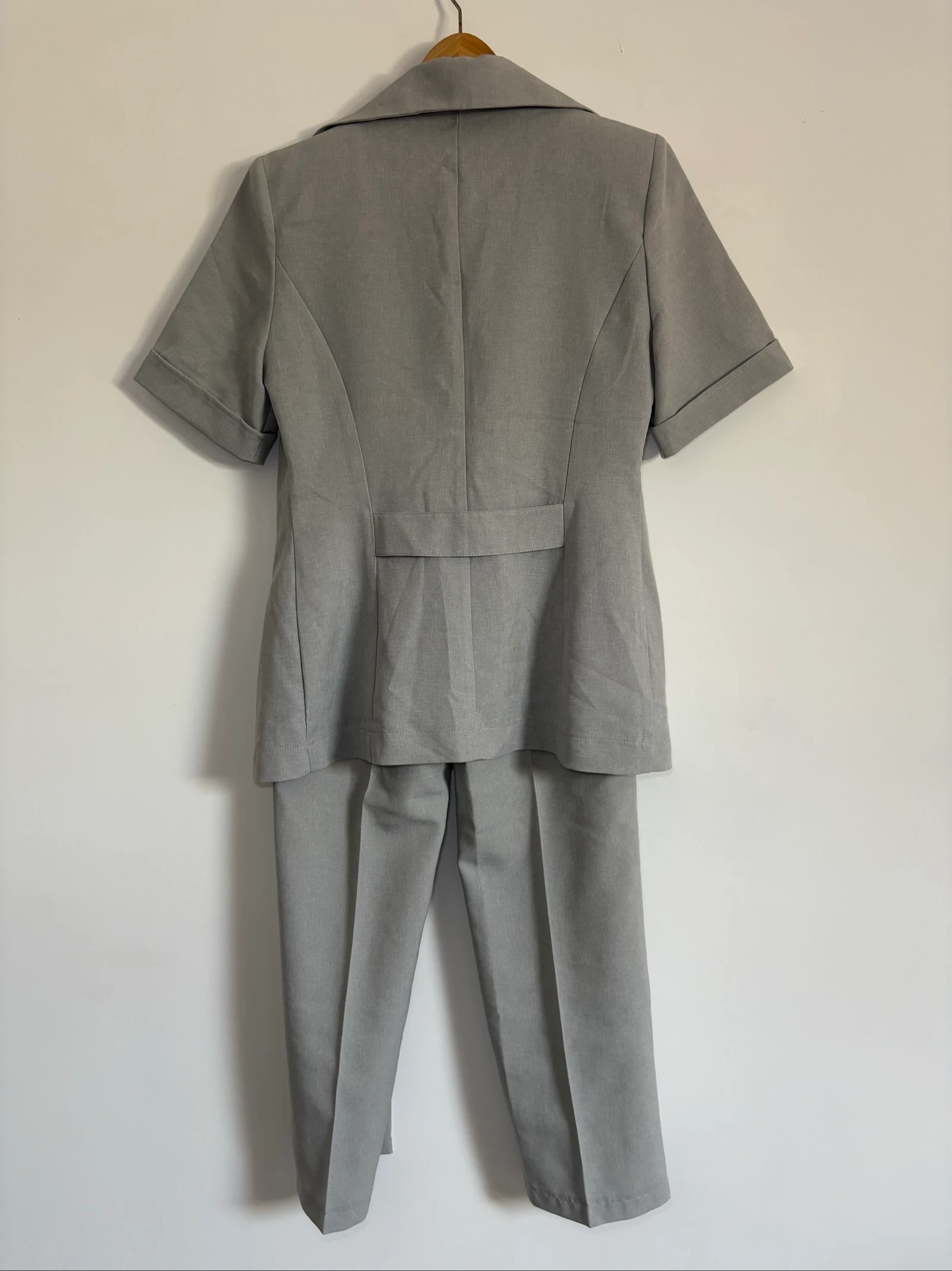 Suit – photo 4
